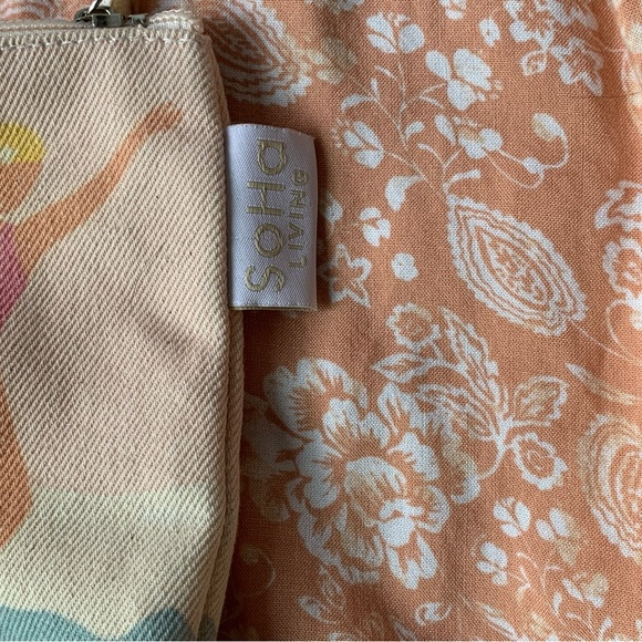 Soha Living-Surfer Girls Pouch - Picture 3 of 4